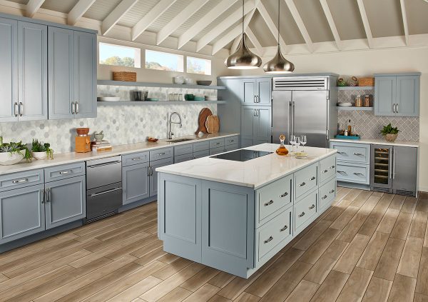 BAYHILL BLONDE® LUXURY VINYL PLANKS  