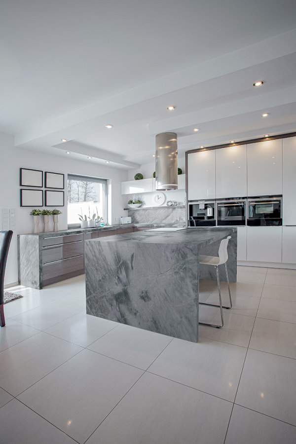 ACQUATIC QUARTZITE  