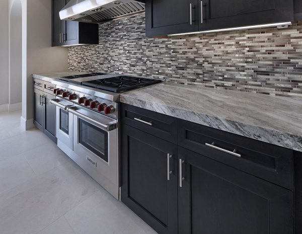 Akaya Nero Interlocking Glass Tile  