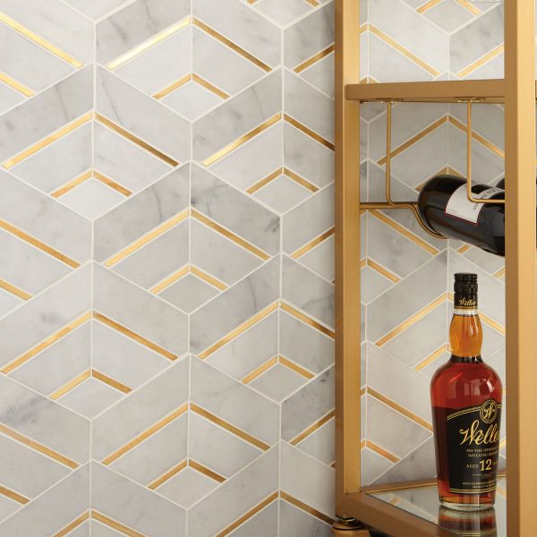 Alluring White/Brass LV26/LV27/LV28 Wall Alluring White/Brass LV26/LV27/LV28 Wall