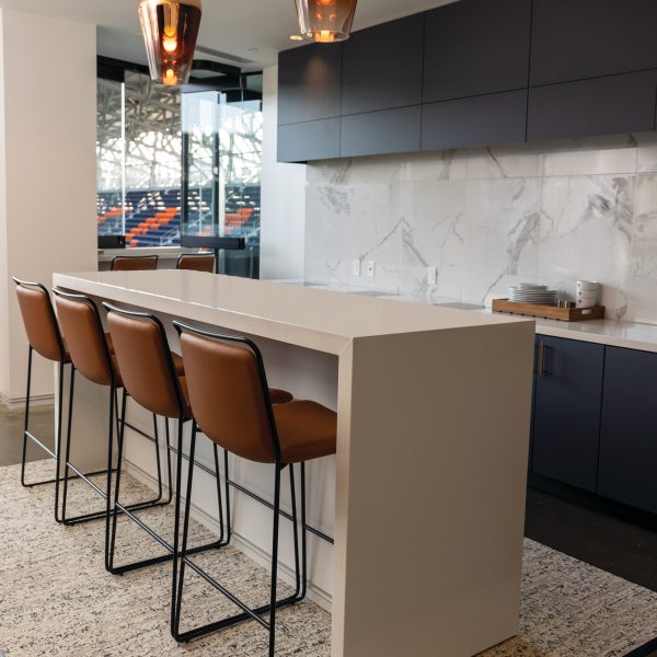 Woven Wool NQ09 Countertop, Part of: ONE Quartz Surfaces®, Wall 