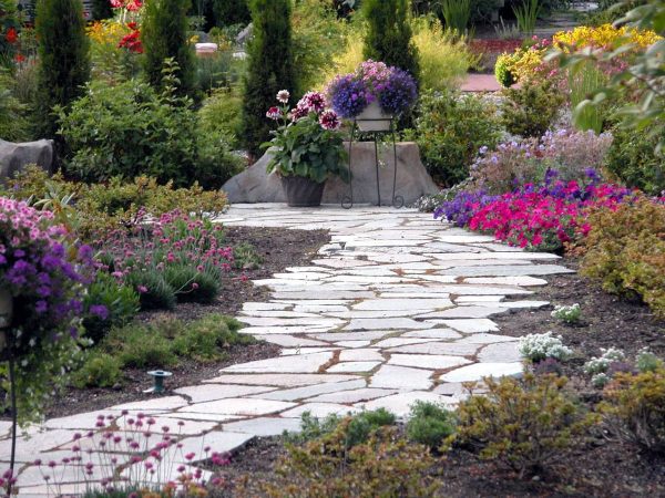Golden White® Flagstone Golden White® Flagstone
