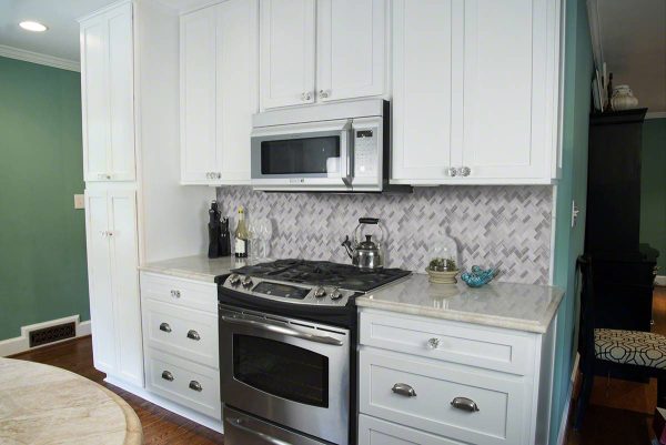 Greecian White Herringbone Pattern  