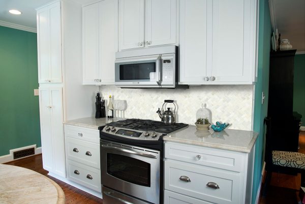 Greecian White Herringbone Pattern  