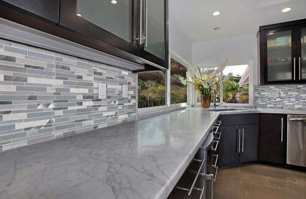 Harlow Interlocking Tile  