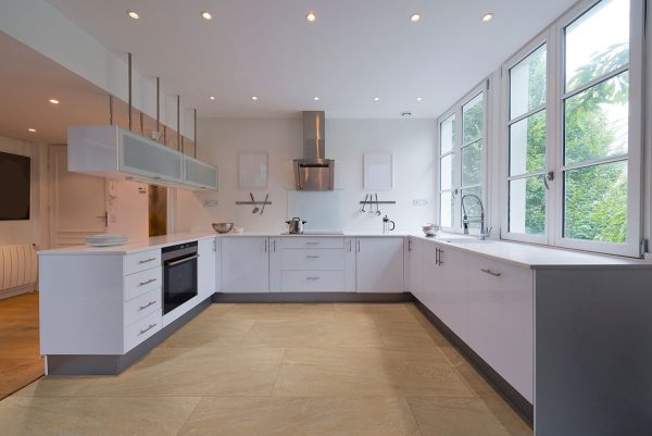 Aria Oro Porcelain Tile  