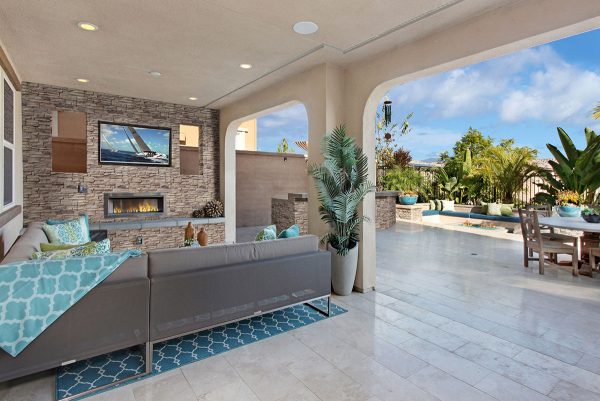 Peninsula Sand Stacked Stone  