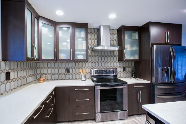 Royal Link Geometric Tile  