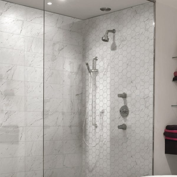Marbles Plshed Hexag-Carrara White Bullnose, Tiles 