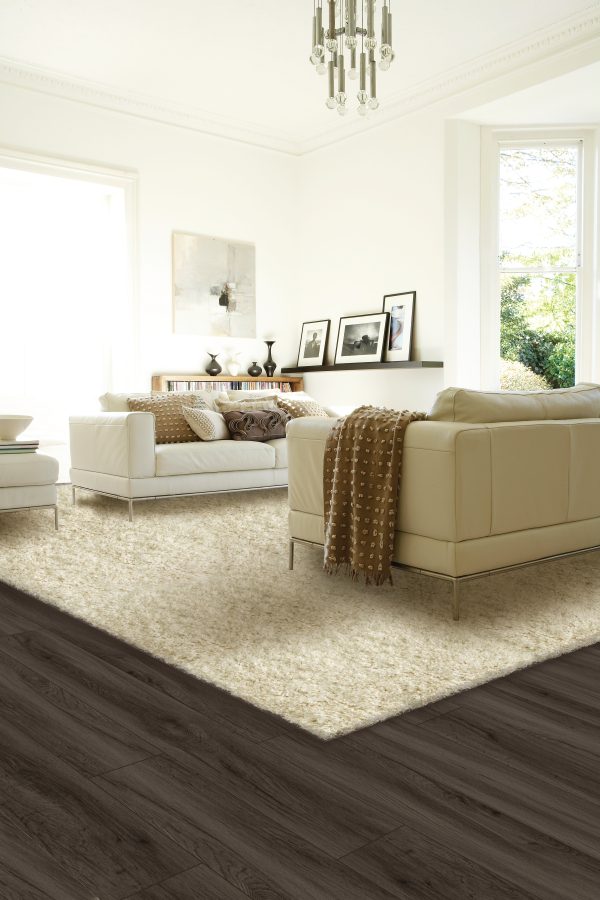 Shaggy Glamazon-White Chocolate Carpet 