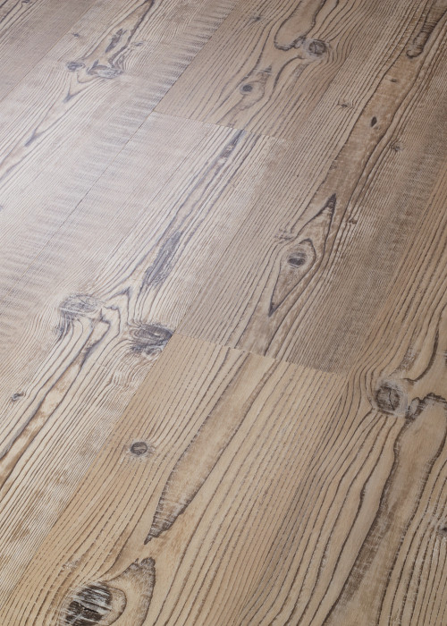 Accent Pine Accent Pine