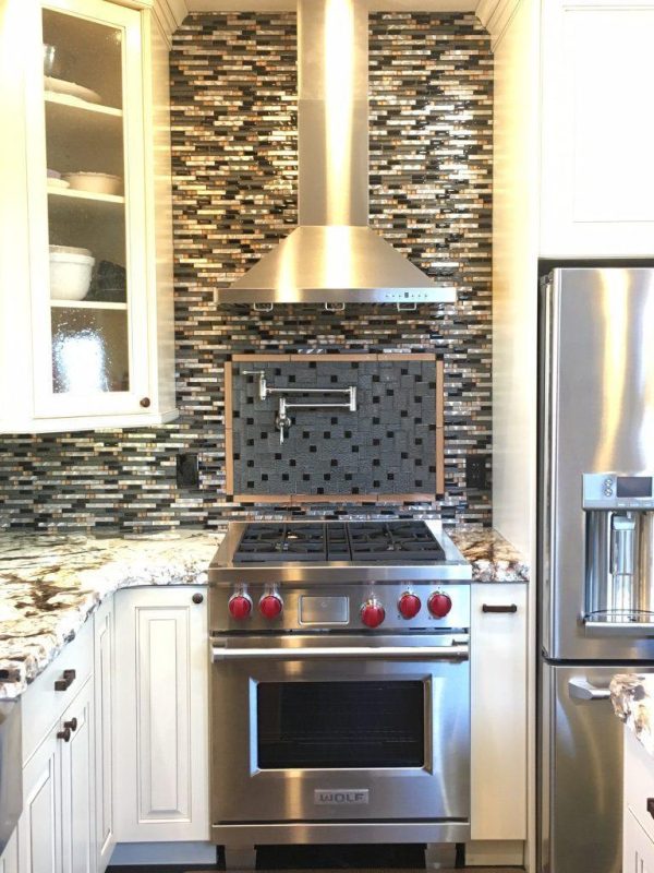 Gold Shimmer Linear Mosaic  
