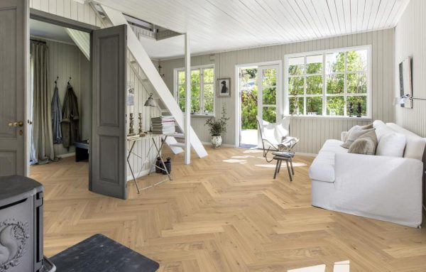Herringbone Oak CC Dim White  
