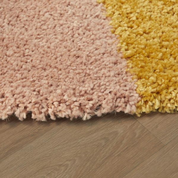 Fortuna Day 5' x 7' Rectangle Indoor Rugs 