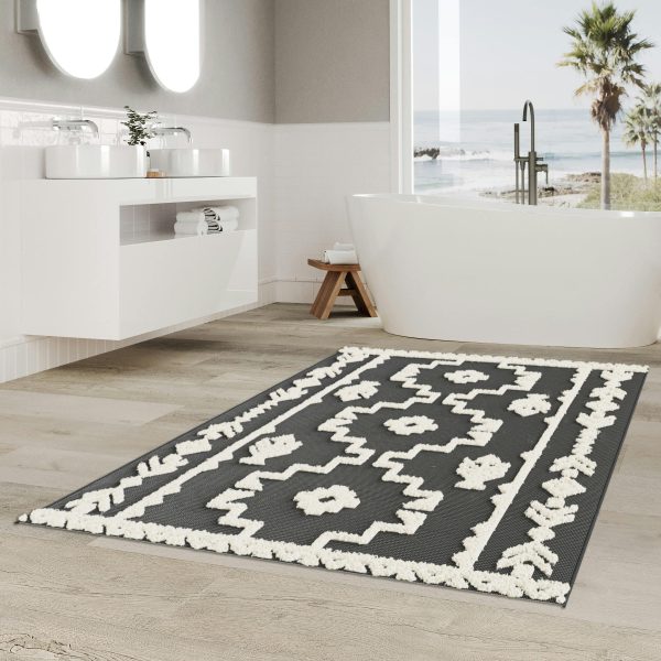 Trinidad White 5' x 7' Rectangle Indoor Rugs 