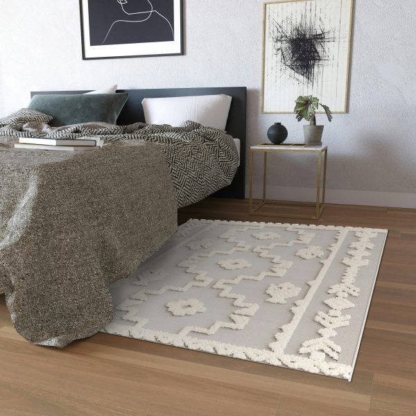 Trinidad White 5' x 7' Rectangle Indoor Rugs 