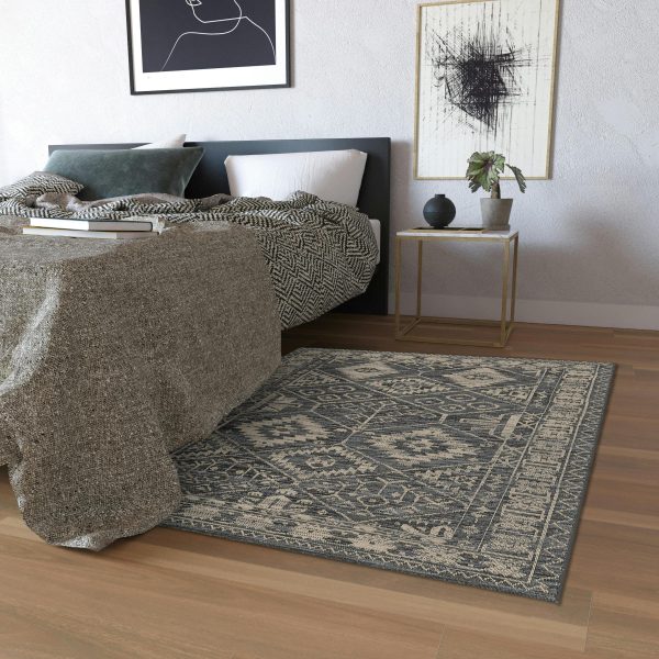 Glendora 5' x 7' Rectangle Indoor Rugs 