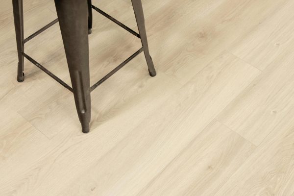 Vallemar Blanc Pacifica Laminate Laminate Flooring 