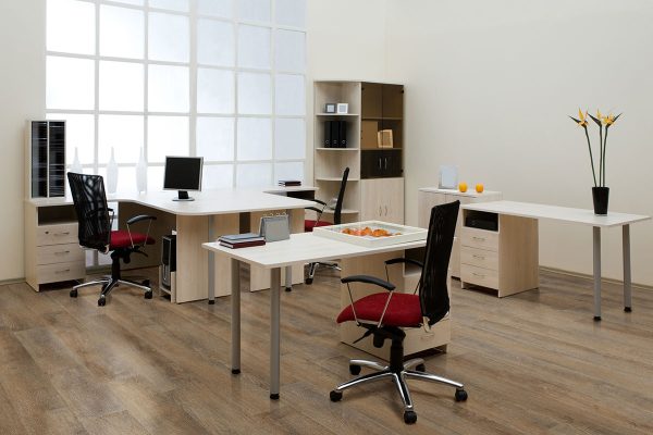 Glenridge Reclaimed Oak&reg; Luxury Vinyl Planks  