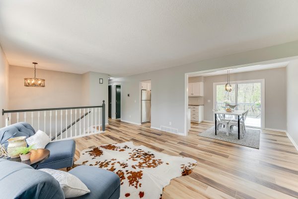 Huntington Hickory Windansea Vinyl Flooring Vinyl Flooring 