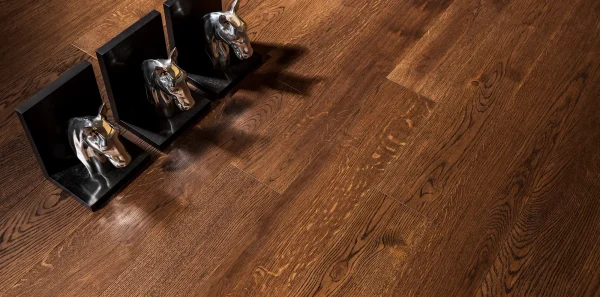 Milk Chocolate Dark Wood 